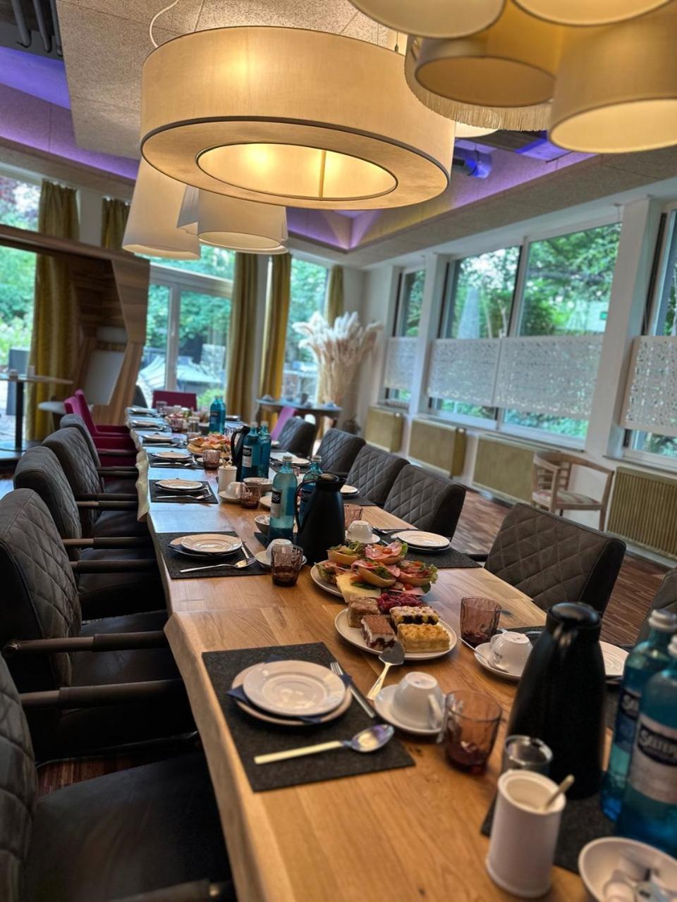 Hotel Ambiente Dortmund Ngoại thất bức ảnh